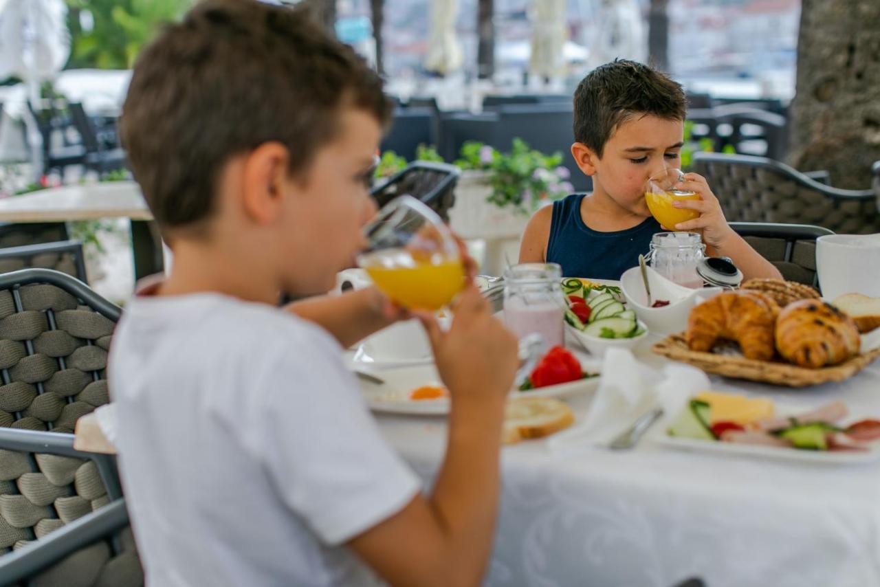 טרוגיר Hotel Concordia מראה חיצוני תמונה